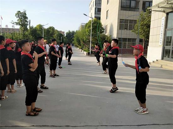   跳跃的青春