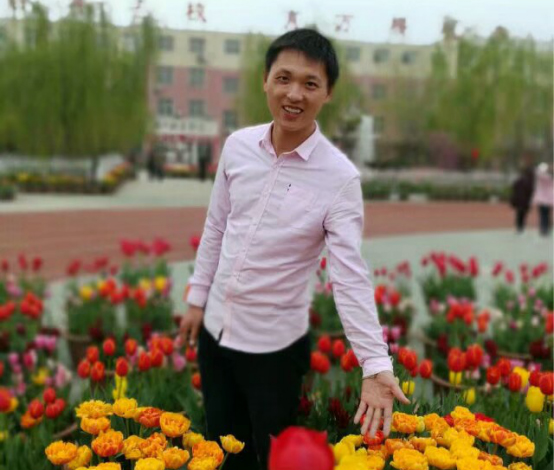 李二臣